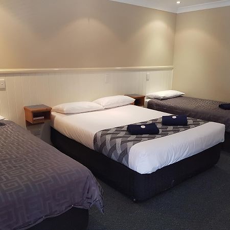 Dirranbandi Motor Inn מראה חיצוני תמונה