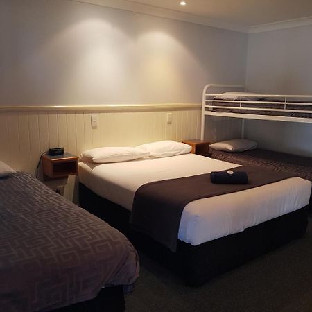 Dirranbandi Motor Inn מראה חיצוני תמונה