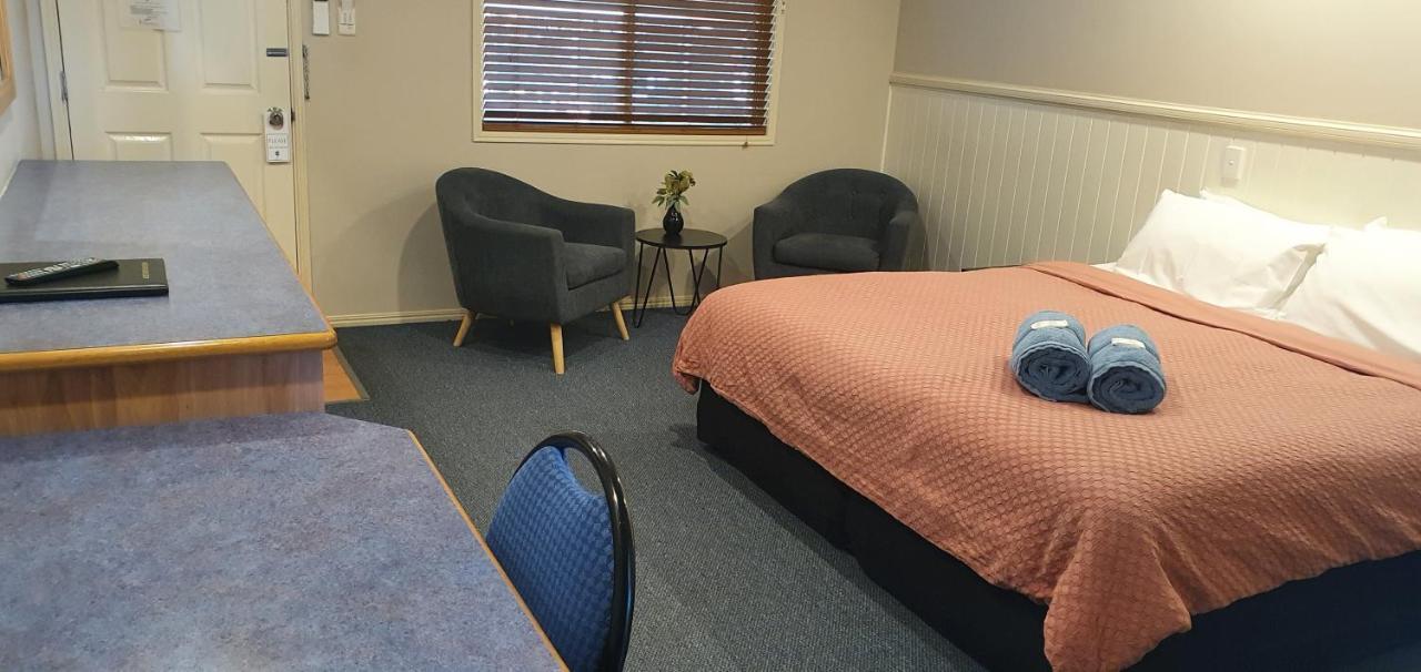 Dirranbandi Motor Inn מראה חיצוני תמונה