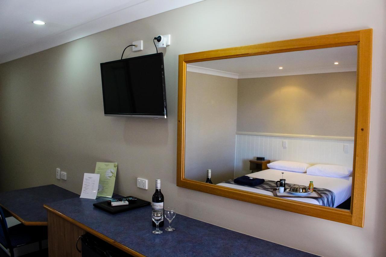 Dirranbandi Motor Inn מראה חיצוני תמונה